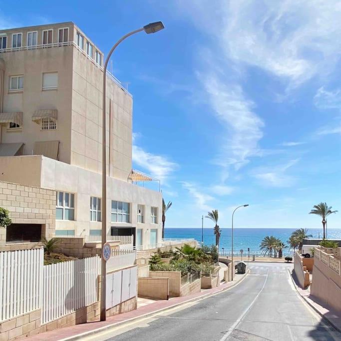 Modern Flat Close To Beach エル・カンページョ エクステリア 写真