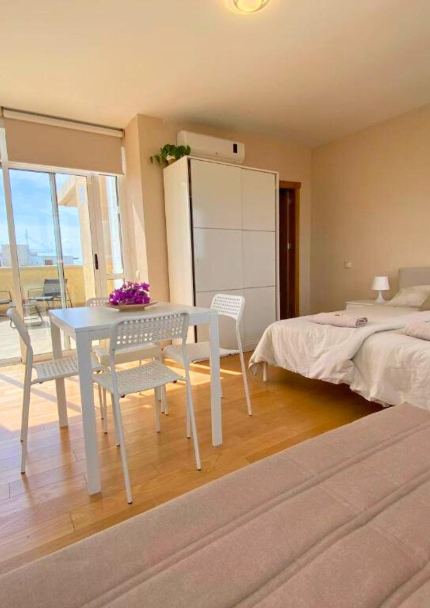 Modern Flat Close To Beach エル・カンページョ エクステリア 写真